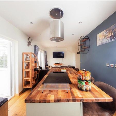 Luxury Cottage With Stunning Views Near Fairy Pools - School House 3 Carbost  Extérieur photo