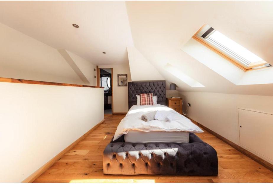 Luxury Cottage With Stunning Views Near Fairy Pools - School House 3 Carbost  Extérieur photo