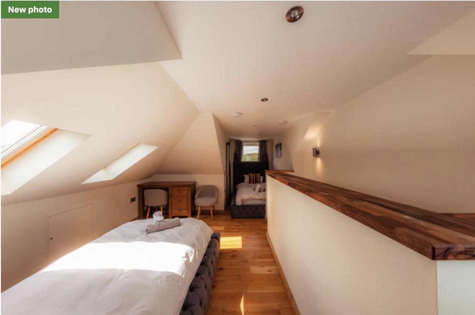 Luxury Cottage With Stunning Views Near Fairy Pools - School House 3 Carbost  Extérieur photo